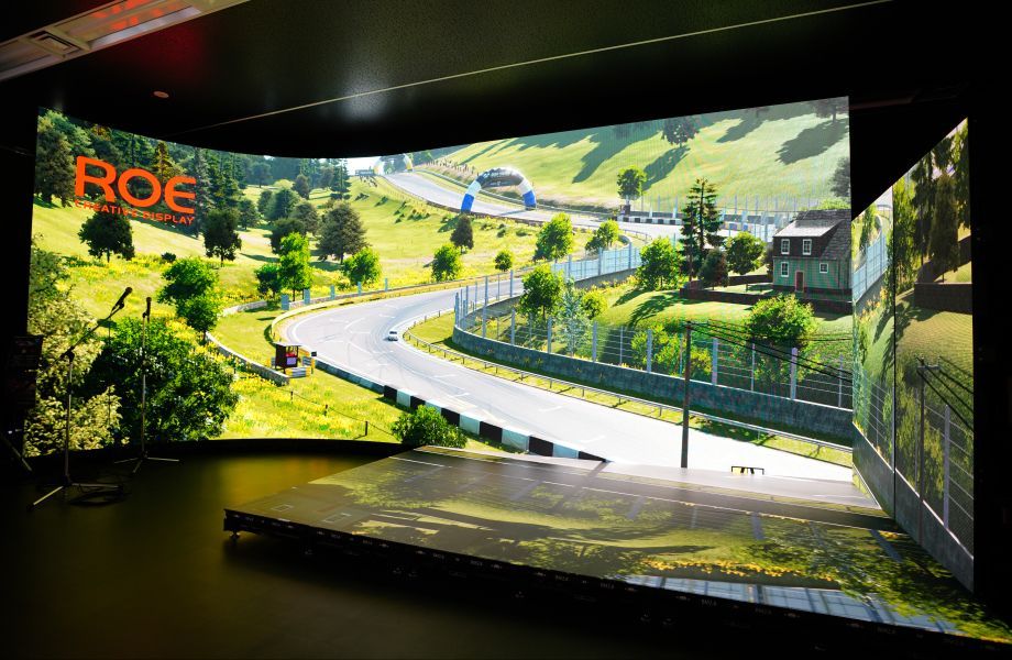 ROE Visual Japan showroom